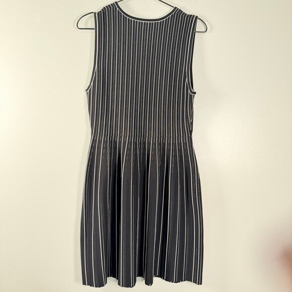 Theory Structured Shell Lustrate Black White Stripe Mini A-Line Dress Size L - Picture 6 of 9
